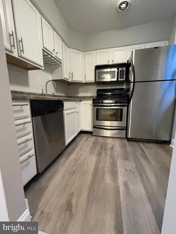 Building Photo - 928 Durard St