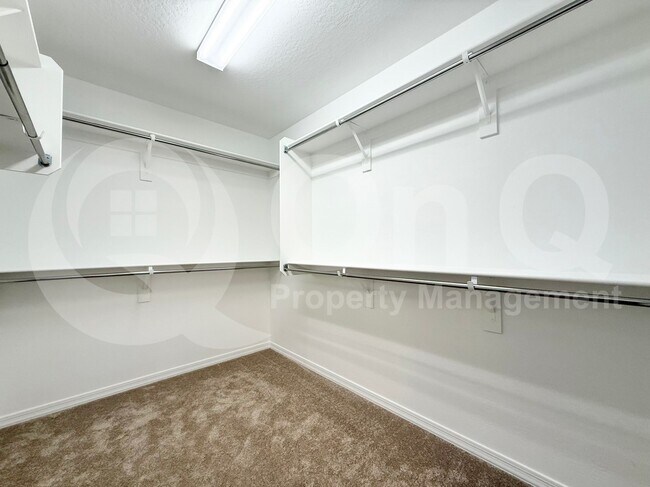 Building Photo - 11216 S 56th Ln
