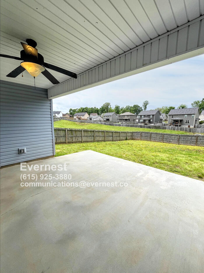 Building Photo - 1148 Meachem Dr