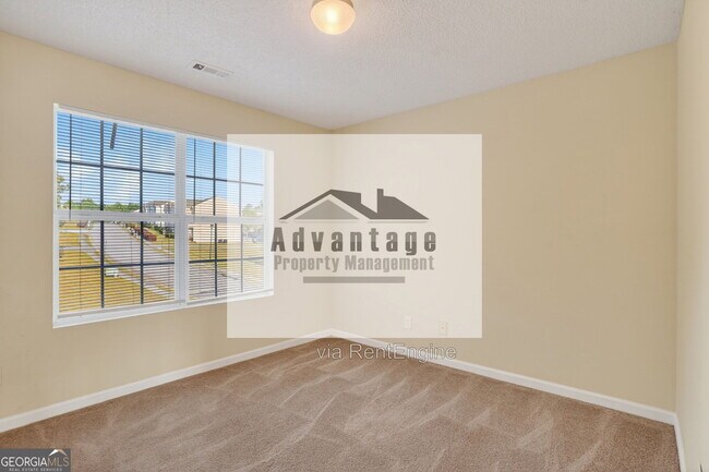 Building Photo - 8100 Oakley Cir