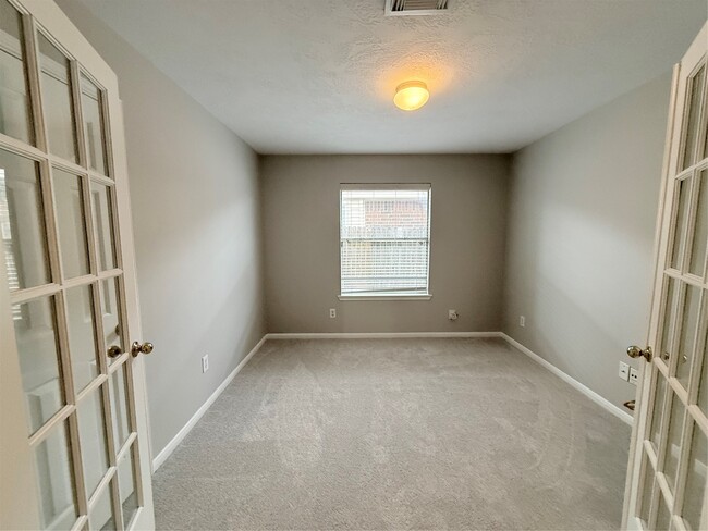 Building Photo - 21514 Juniper Meadows Dr