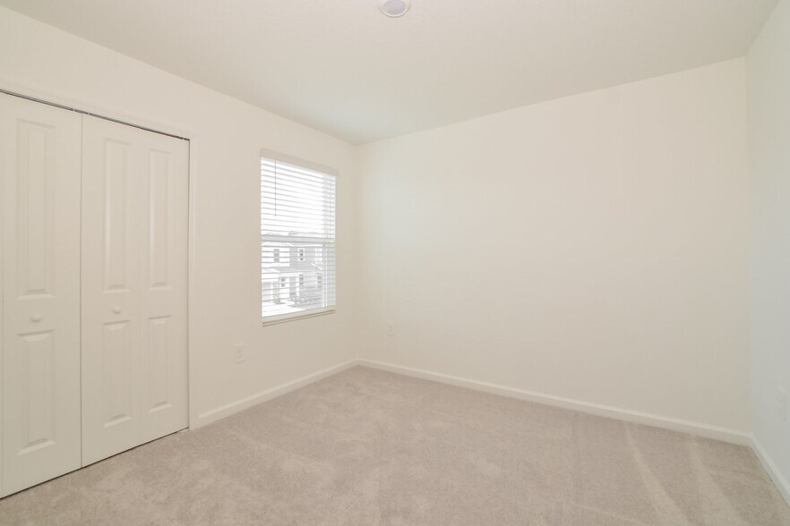 Building Photo - 4405 River Beacon Blvd