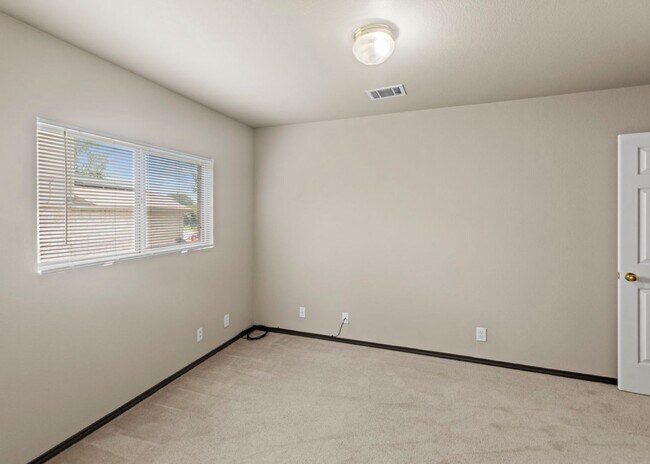 Building Photo - New Wood Flooring!