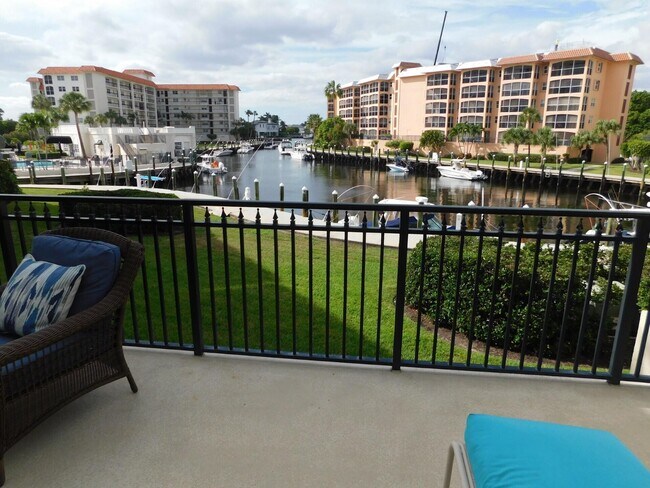 Building Photo - 2871 N Ocean Blvd