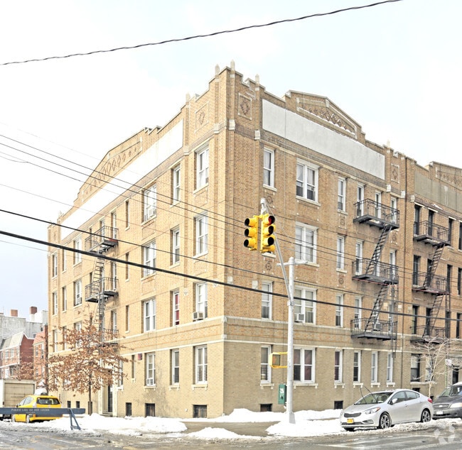 Primary Photo - 28-02 44th St