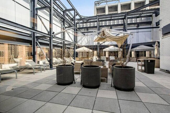Building Photo - 2 bedroom in New York NY 10005