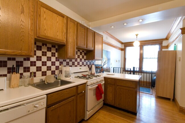 Floorplan - 1400 W. Warner