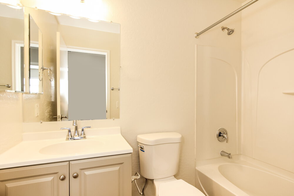 Building Photo - 16245 W Calavar Rd