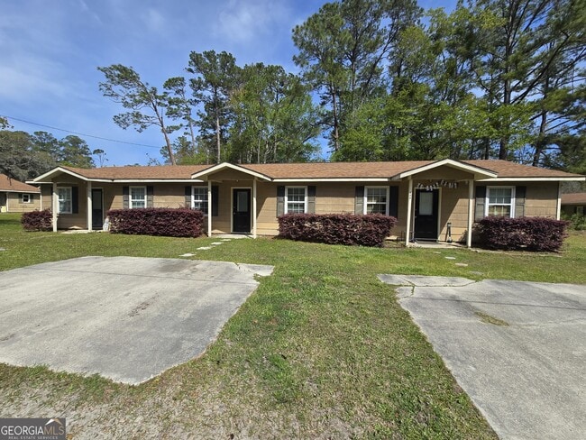 Building Photo - 403 E Lawnwood Ave