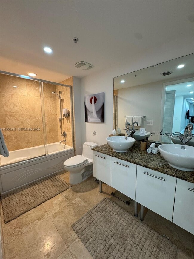 Building Photo - 41 SE 5th St