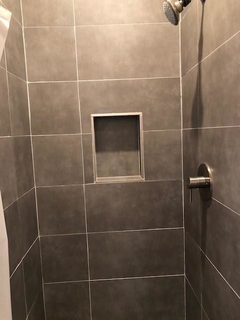 Building Photo - bedroom in San Francisco CA 94109