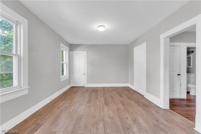 Building Photo - 3721 W 33rd St