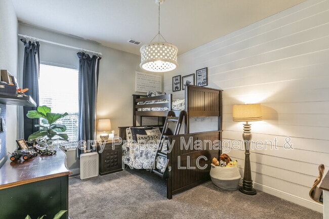 Building Photo - 10332 Morada Rd