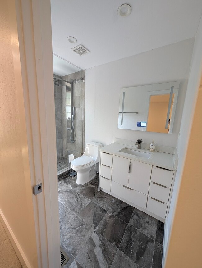 Building Photo - 9780 SW 52nd Rd