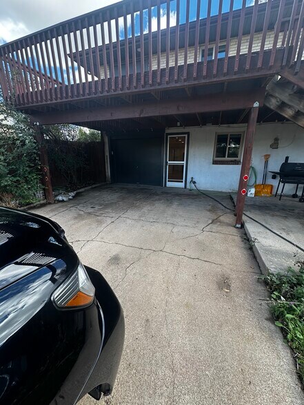 1- Parking Space - 3583 S Bannock St