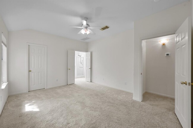 Building Photo - 32503 Hadden Park Ct