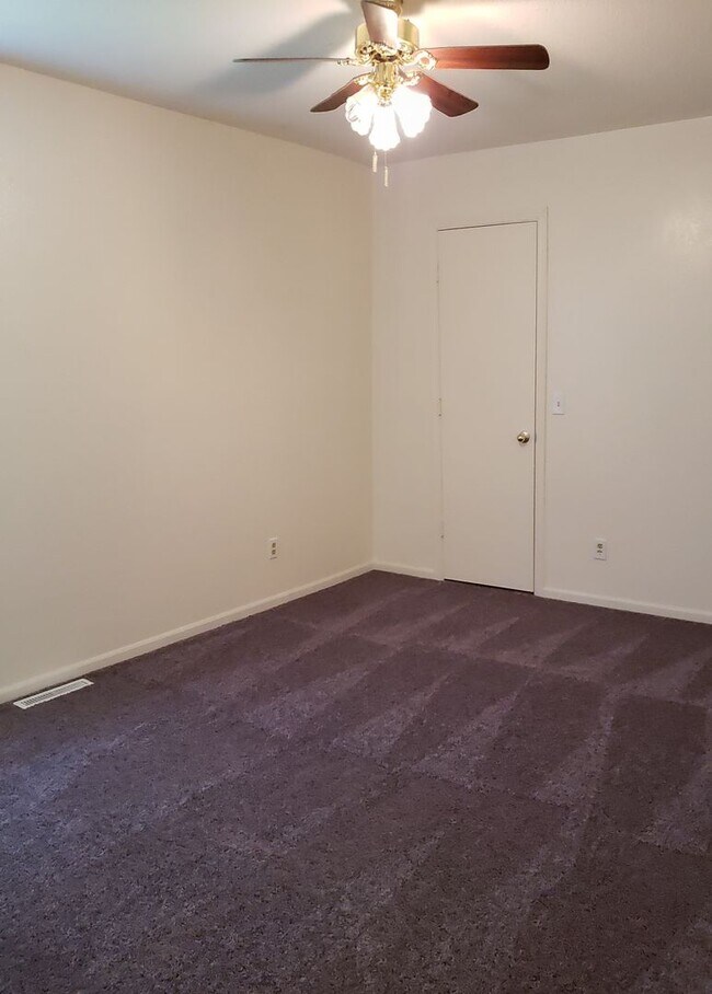 Building Photo - Quality Home Management