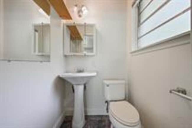 Building Photo - 3098 Drusilla Ln