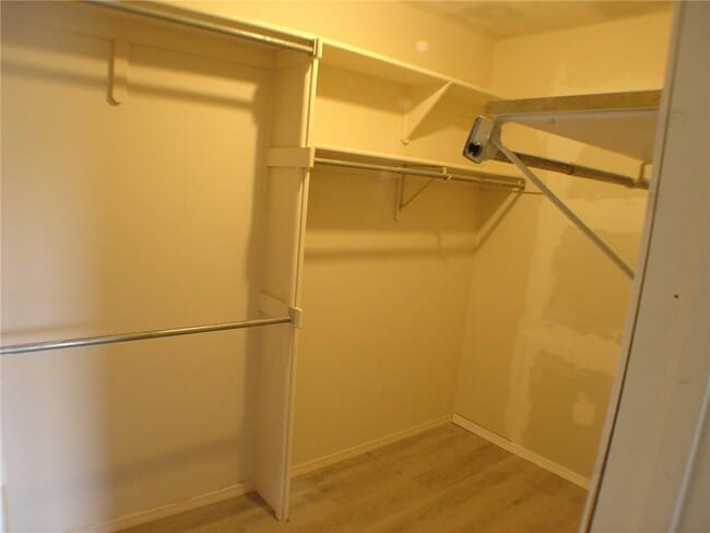 Building Photo - 9 Connie Ln
