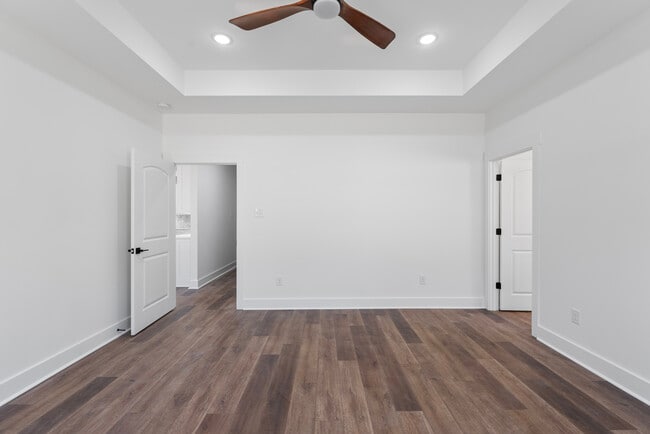 Building Photo - 19 Denali Dr