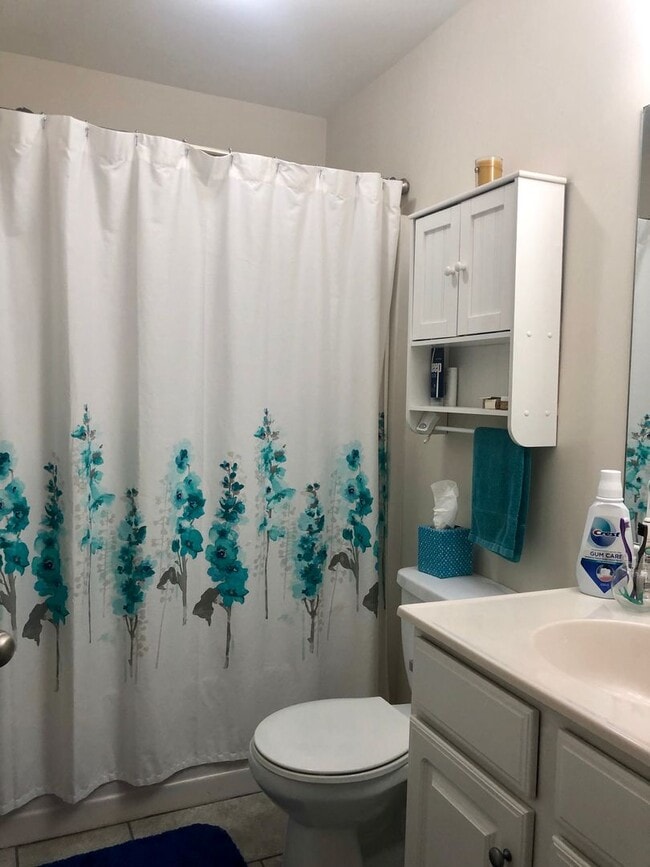 Building Photo - Whitehall Village condo with Flexible move-in