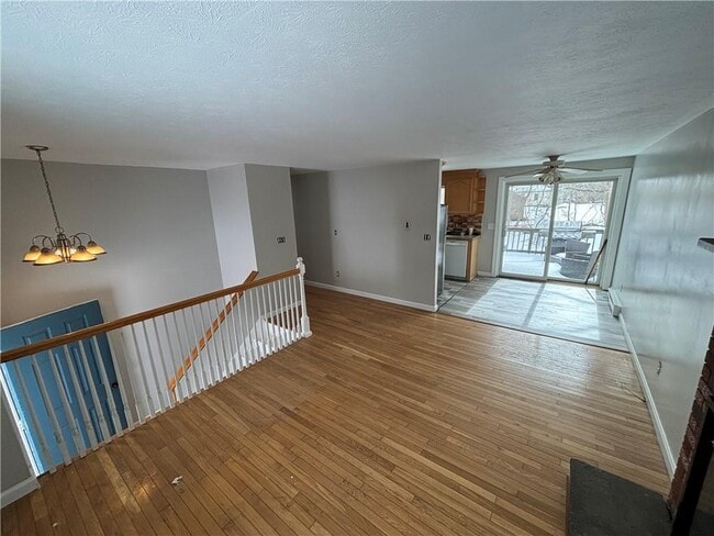 Building Photo - 24 Greenwood Dr