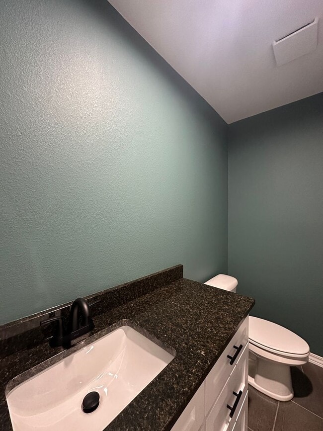 Building Photo - 1720 N 7th St