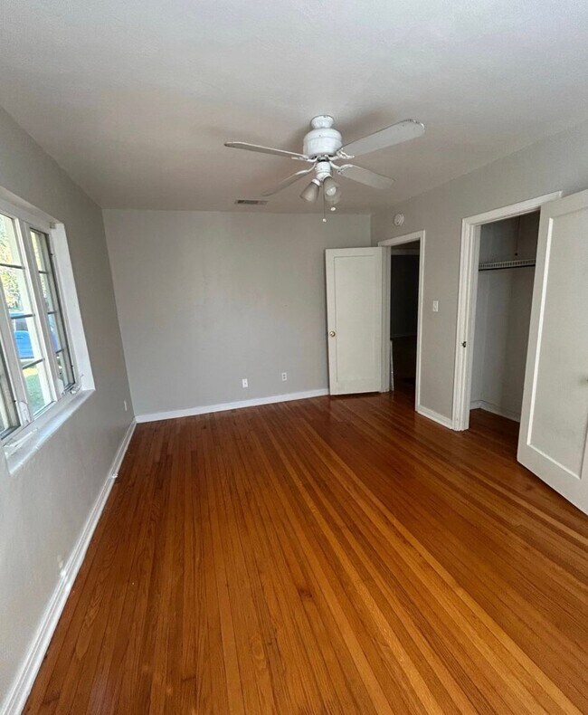 Building Photo - Central Lakeland Rental Home