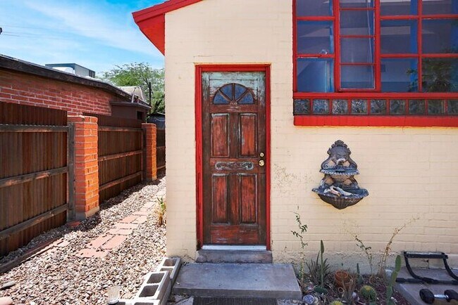 Primary Photo - Coming Soon - Charming, Spacious 1Bdrm/1Ba...