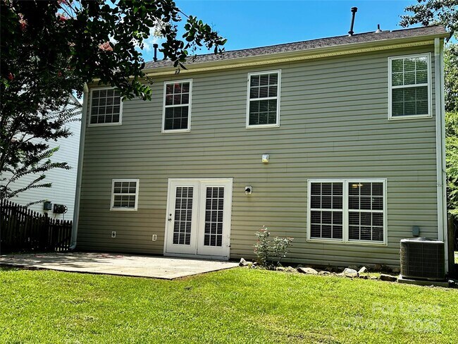 Building Photo - 8708 Laurel Run Dr