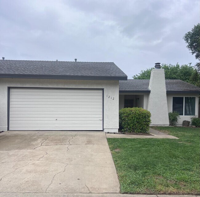 Building Photo - 1178 Forestwood Dr