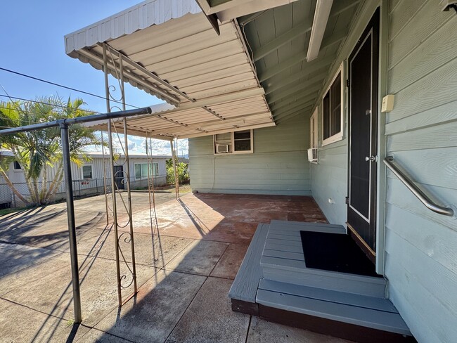 Building Photo - 829 Nanakai Pl