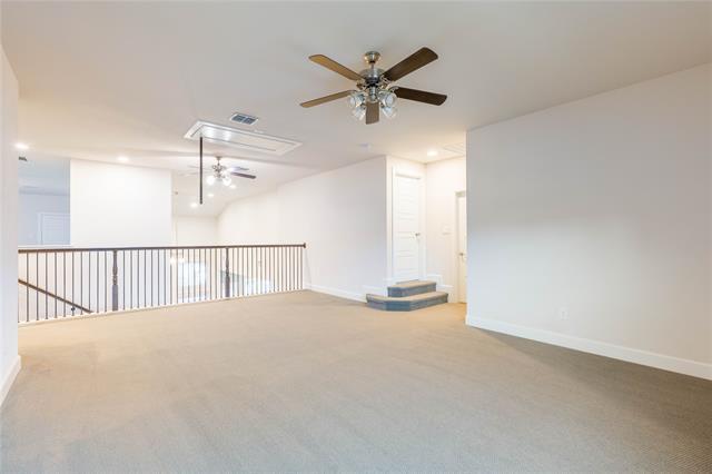 Building Photo - 1008 Peacock Blvd