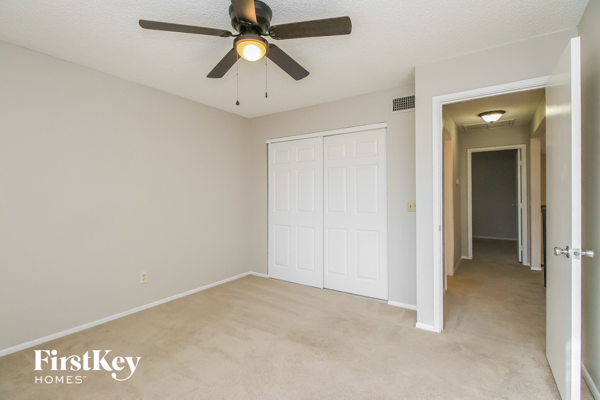 Building Photo - 3941 W Denver St