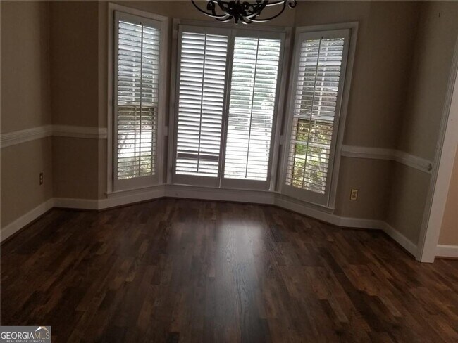 Building Photo - 991 Bridgegate Dr NE