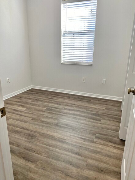 Building Photo - 4228 Via Piedra Cir