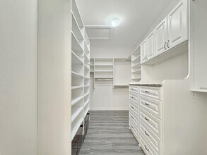 Building Photo - 1263 Freschi Ln