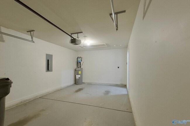 Building Photo - 588 Kincaid Cove Ln