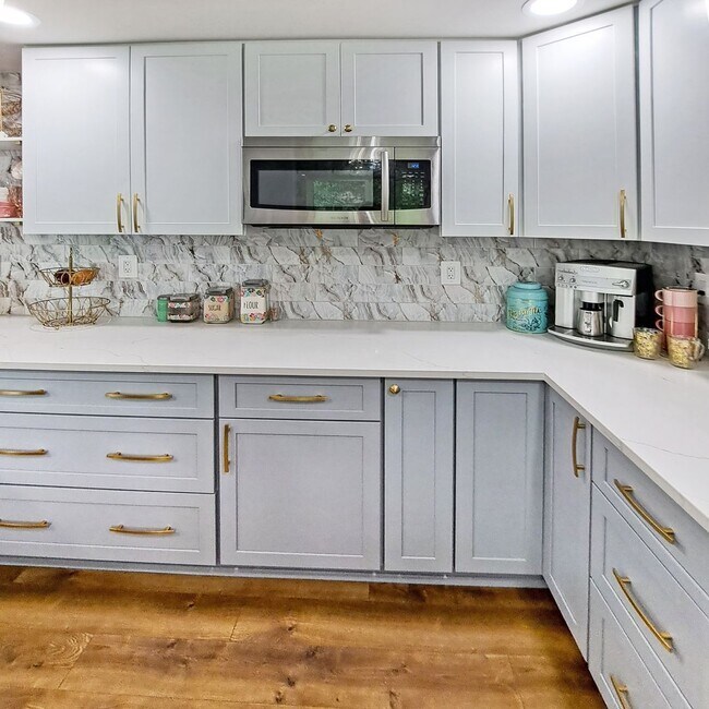 Building Photo - 3506 Lisa Ln