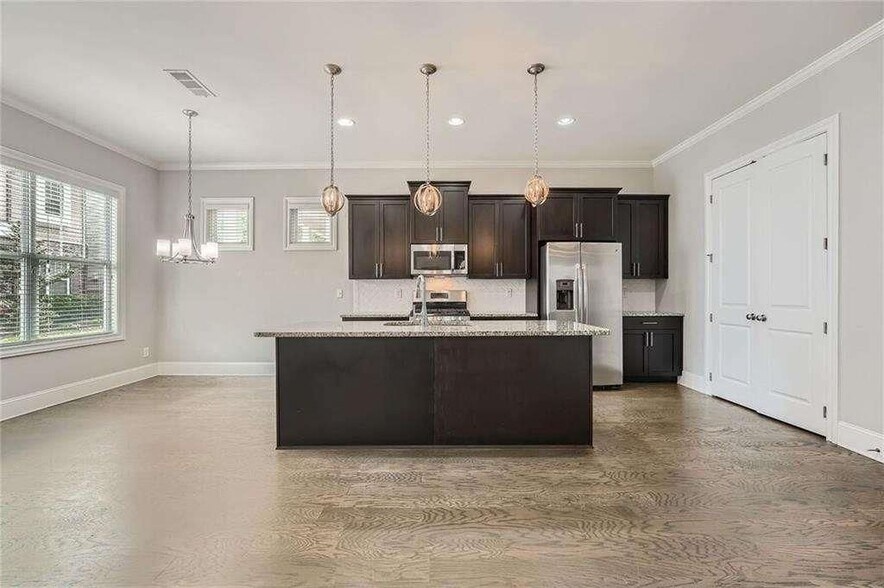 Building Photo - 18 Hardpan Aly