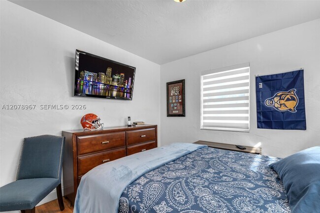 Building Photo - 3110 SW 82nd Ave