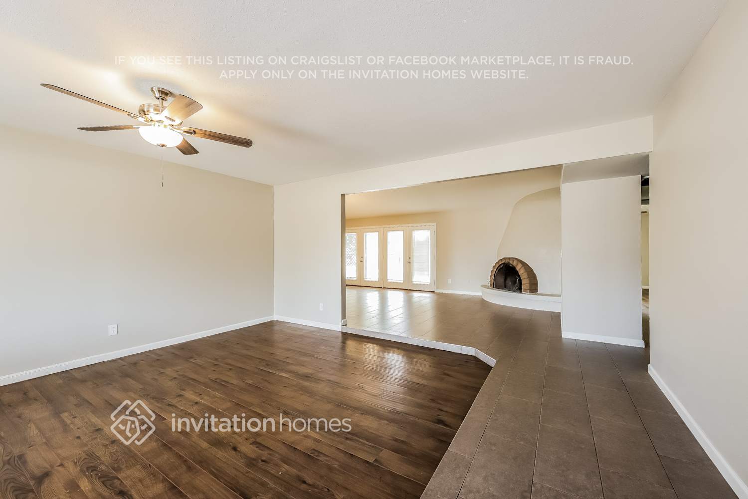 Building Photo - 11033 N 57th Dr