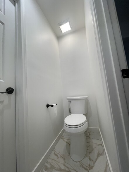 Bathroom #1 - 540 Chestnut St