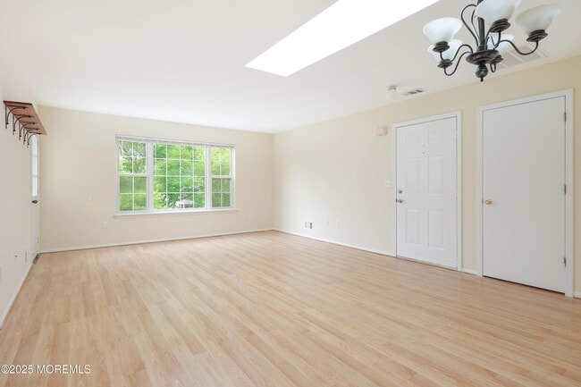 Building Photo - 90 Puffin Glade