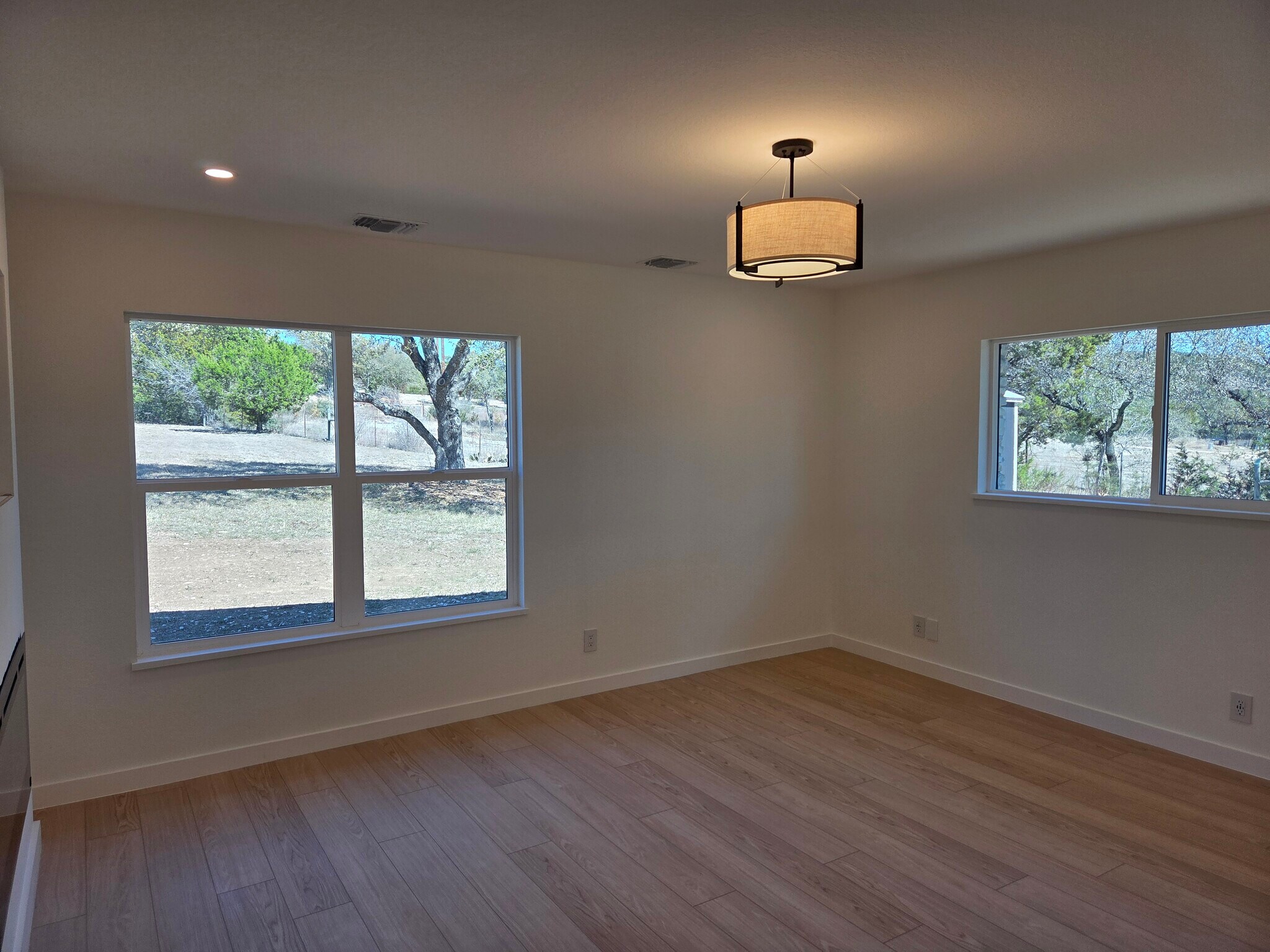 Primary Bedroom Windows - 10717 Deer Canyon Rd