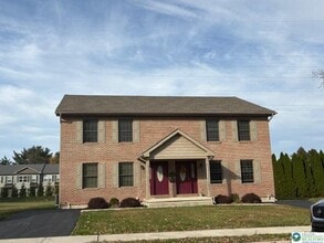 Building Photo - 1057 Decatur St