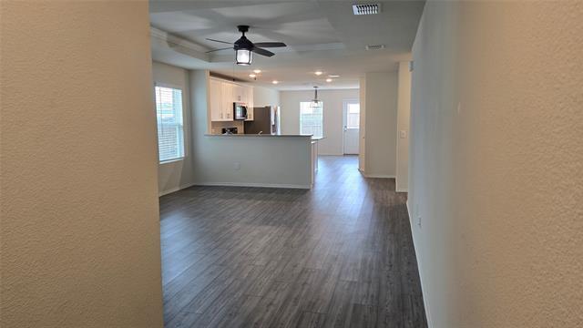 Building Photo - 1121 Waggoner Dr