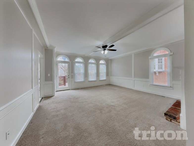 Building Photo - 6013 Rittenhouse Rd