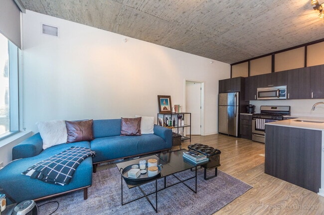 Building Photo - 1345 S Wabash Ave