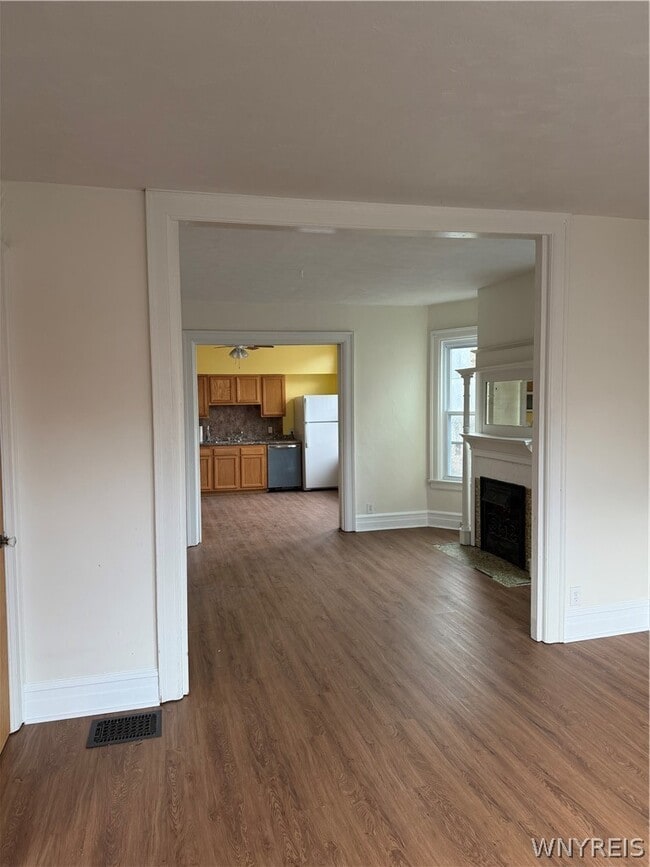 Building Photo - 1015 Elmwood Ave